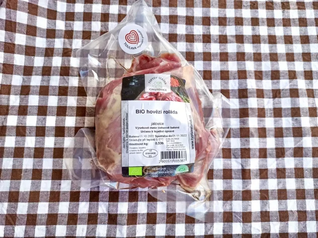 BIO hovězí pupek - rolka, 800-1000 g